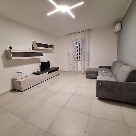 Desy Apartment Syracuse ภายนอก รูปภาพ